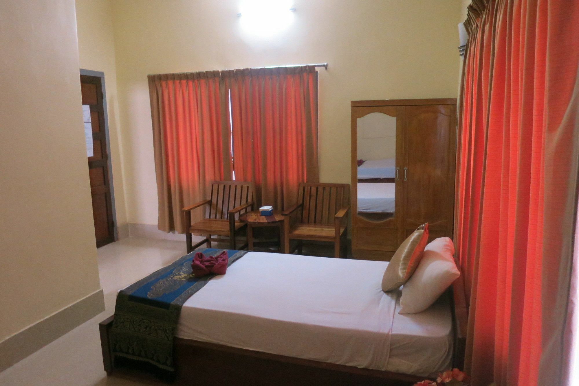 Kampot Guesthouse Екстериор снимка